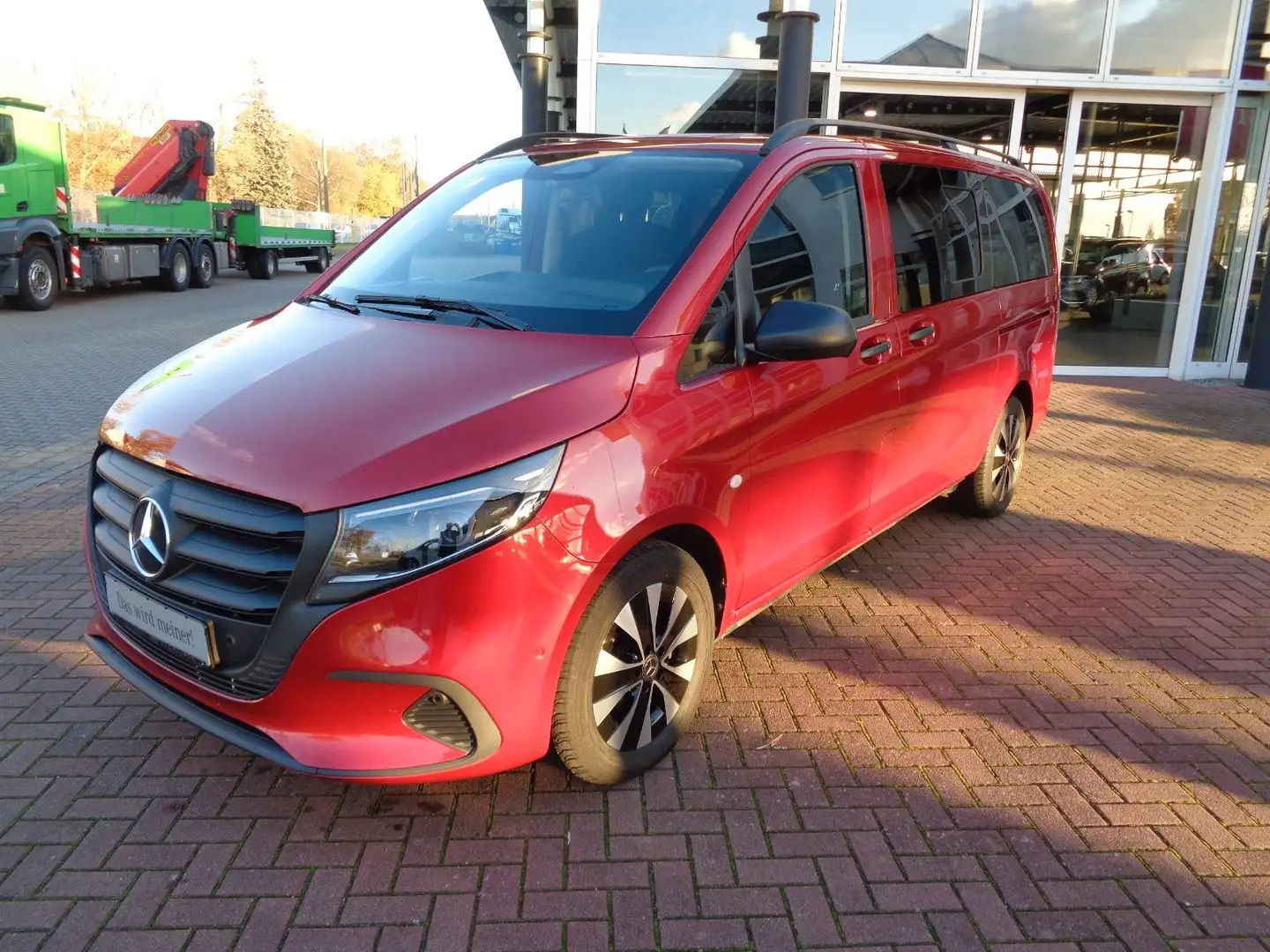 Mercedes-Benz Vito Tourer 114 CDI,NAVI,SPUR,TISCH,LED,KAMERA Rot - 1