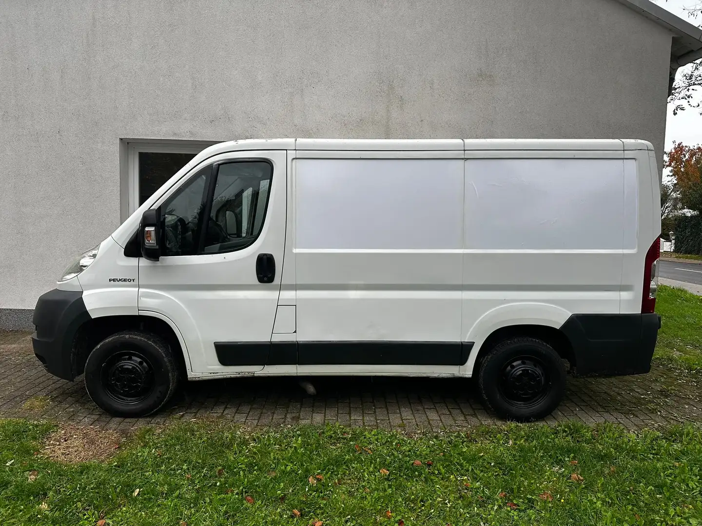 Peugeot Boxer Boxer HDi 330 L2H1 Белый - 1