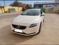 Volvo V40 T2 R-Design Momentum - thumbnail 1