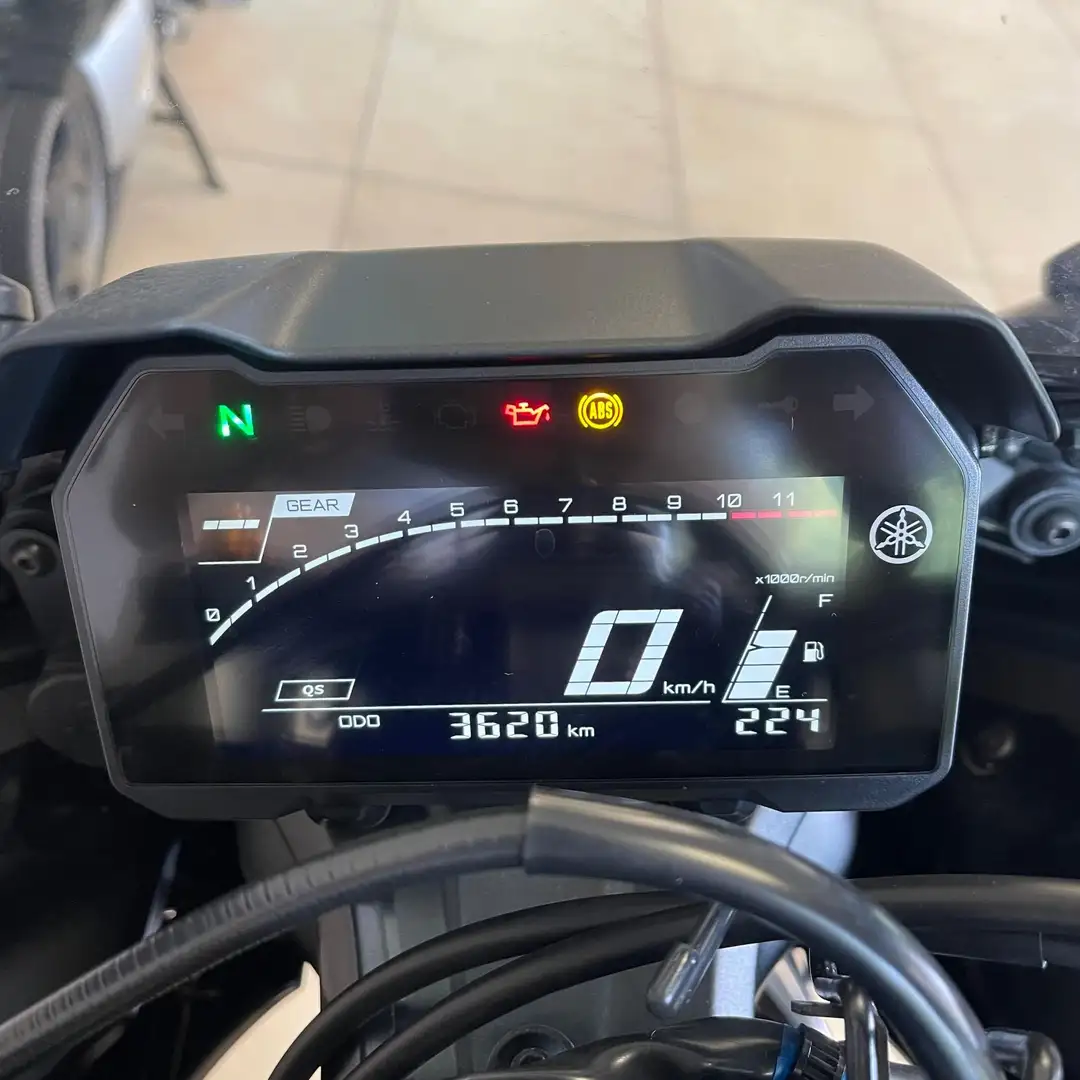 Yamaha YZF-R7 - 2