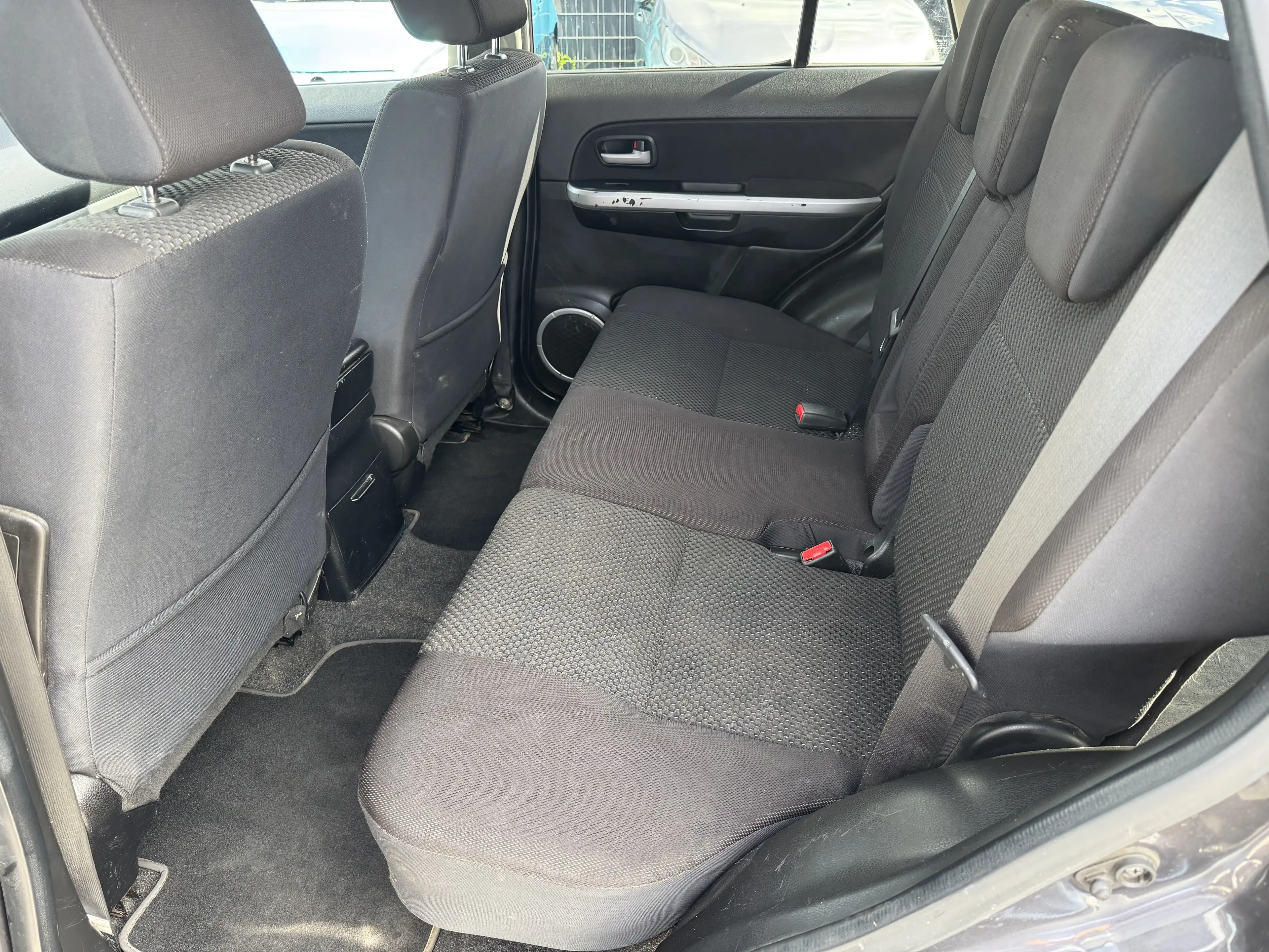 Suzuki Grand Vitara 1.9 DDIS X 30 4X4 / Navi / Xenon — photo 11