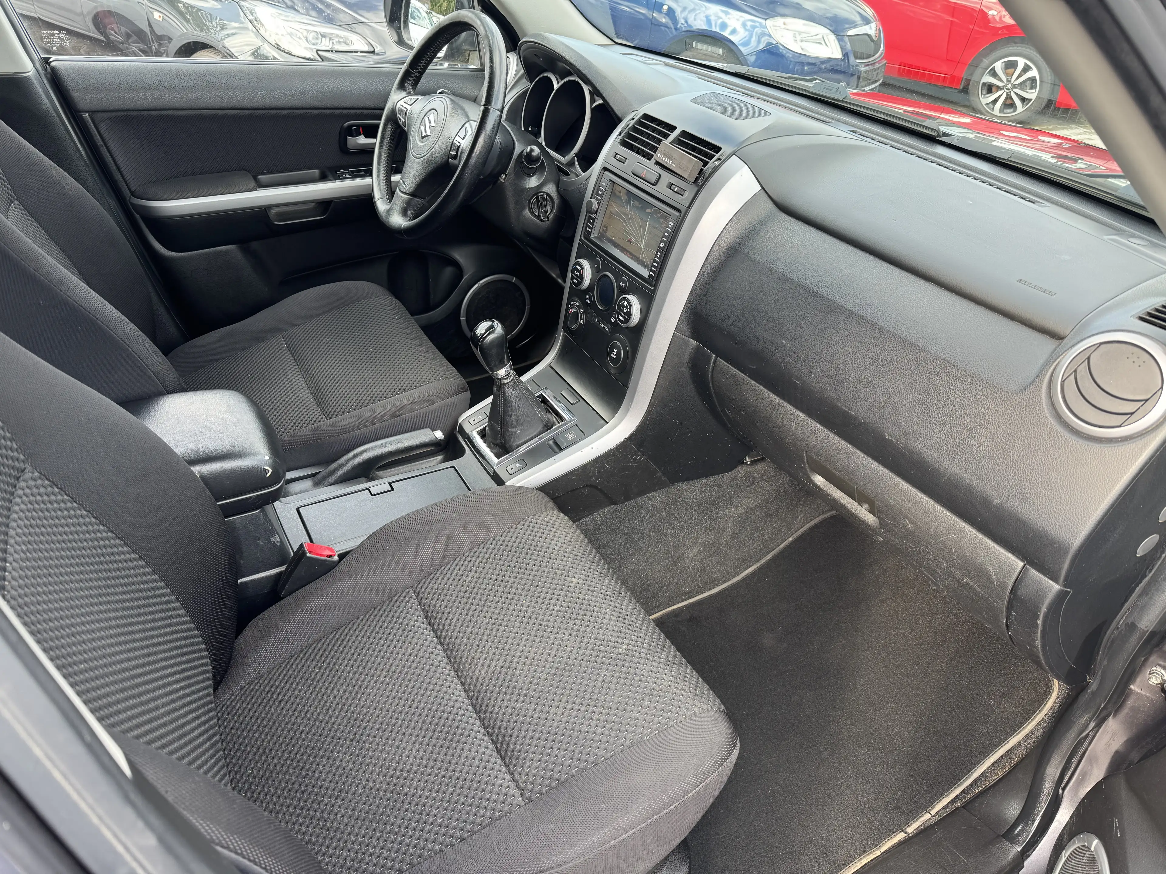 Suzuki Grand Vitara 1.9 DDIS X 30 4X4 / Navi / Xenon — photo 2