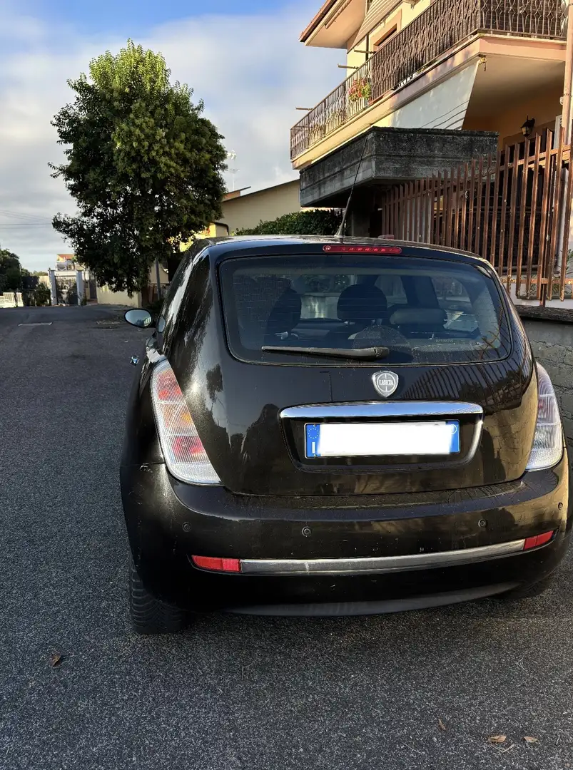 Lancia Y 1.2 8v LS c/airbag - 2