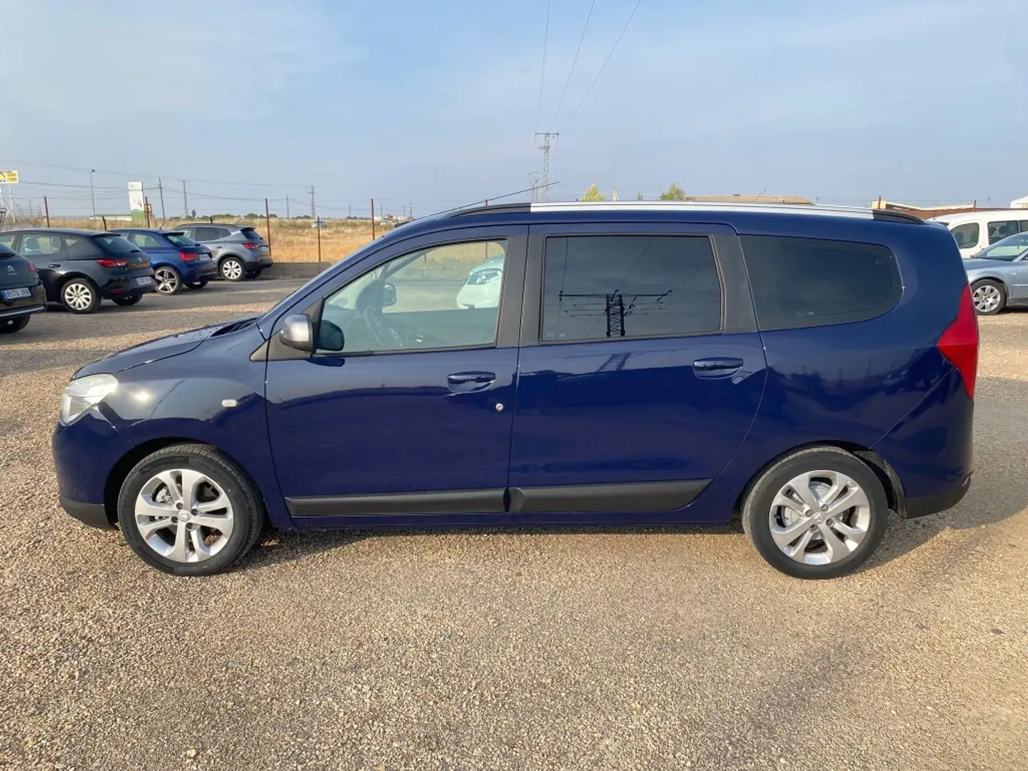 Dacia Lodgy Berlina Manual de 5 Puertas Albastru - 2