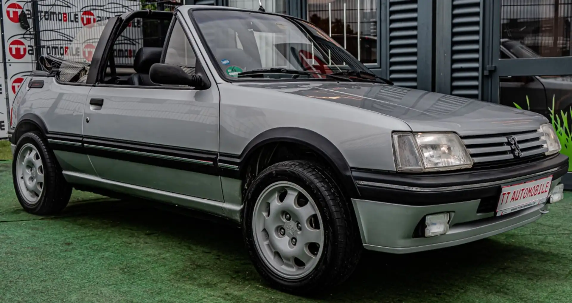 Peugeot 205 CTI Cabrio|OLDTIMER|ORIGINIALZUSTAND 102PS Plateado - 2