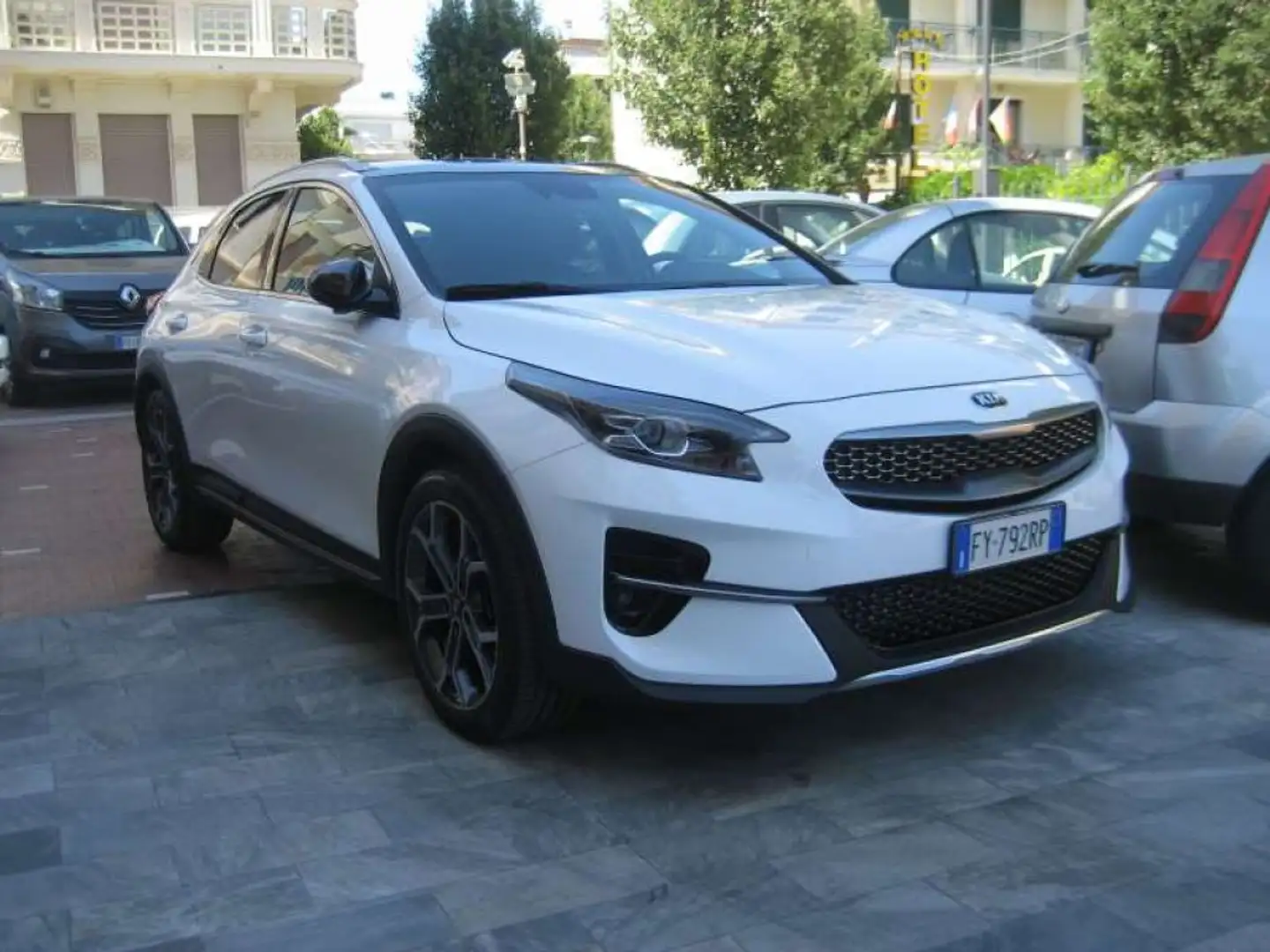 Kia XCeed 1.6 CRDi 136 CV DCT EVOLUTION Wit - 1