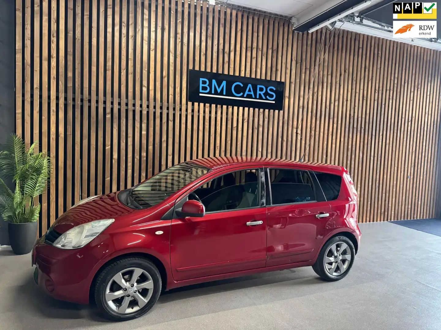 Nissan Note 1.4 Connect Edition Airco, Trekhaak, Cruise Contro Rojo - 1