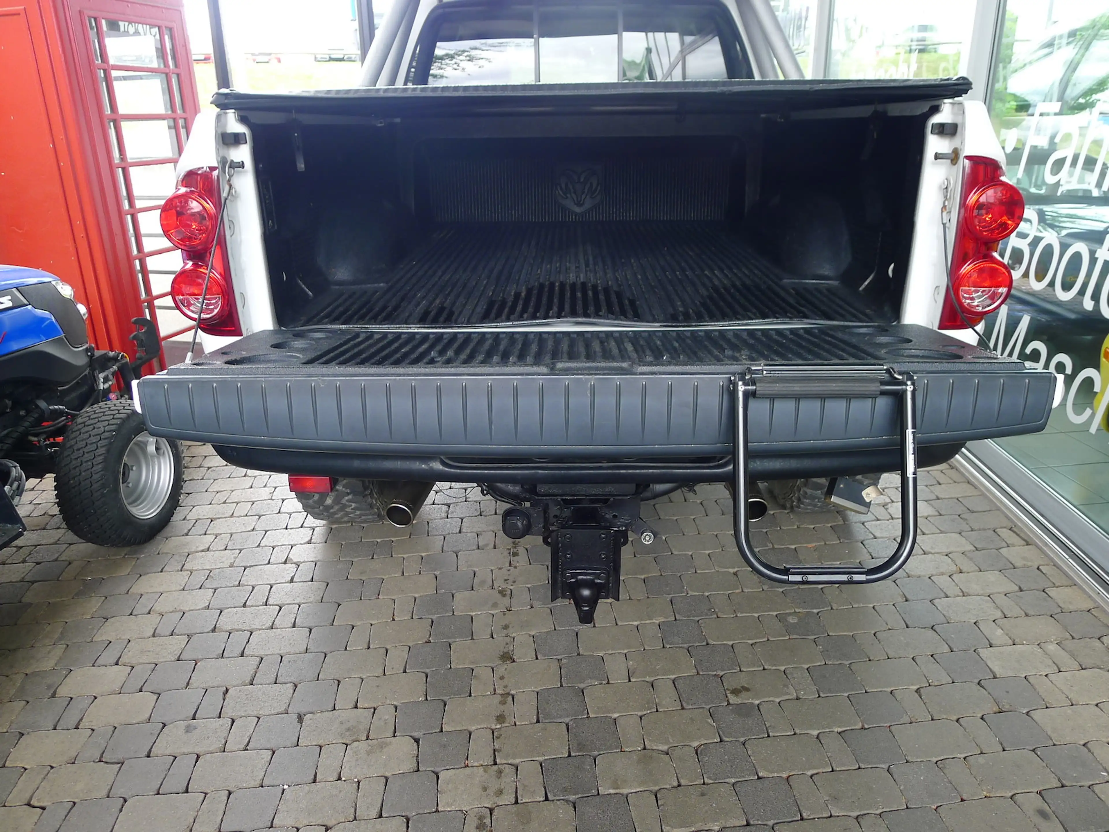 Dodge RAM 1500 King Cab LPG Gas — photo 11