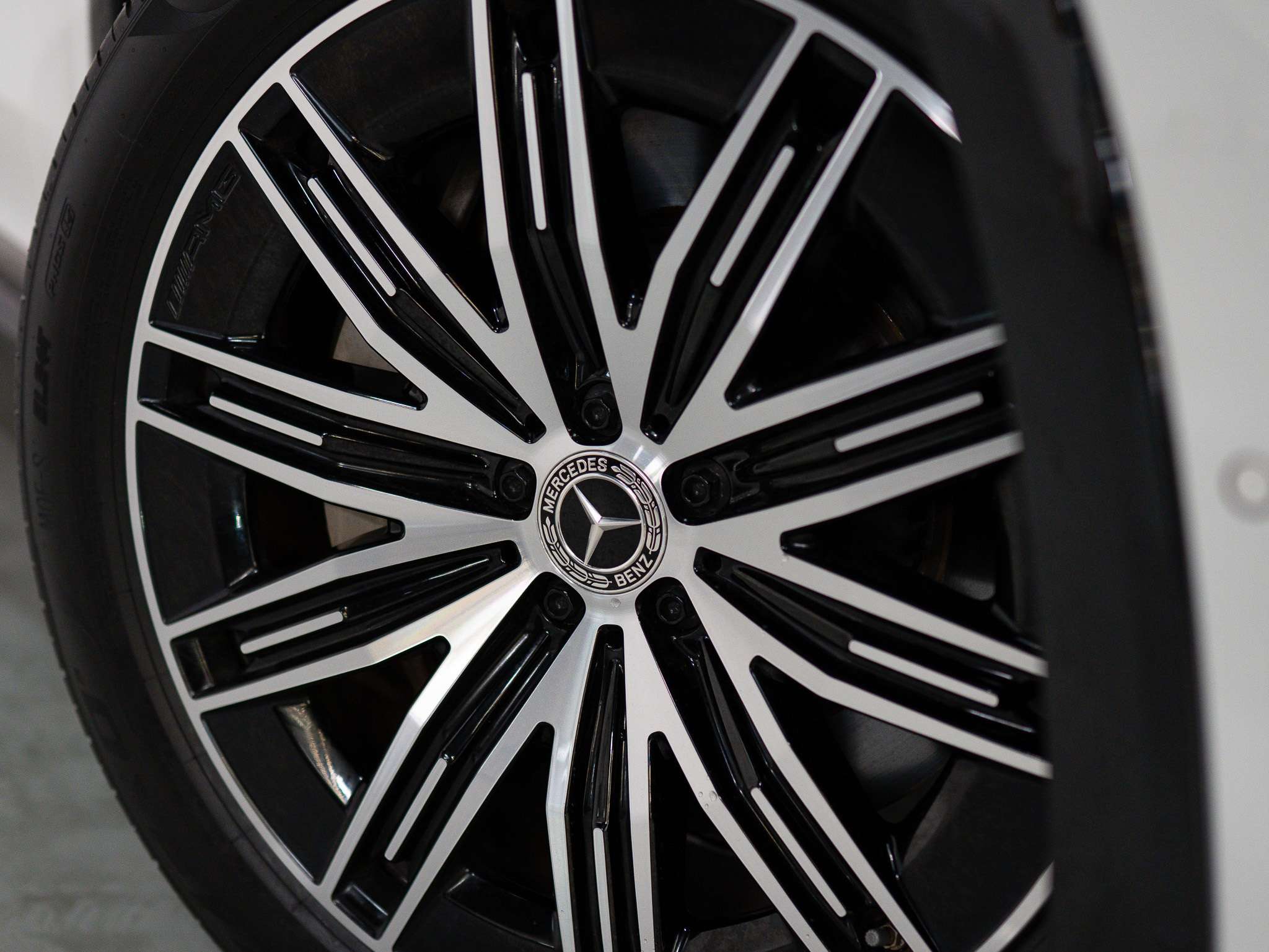 2023 Mercedes-Benz EQS 450 | AMG PKG | EXCLUSIVE & NIGHT PKG | 21 IN thumb 32