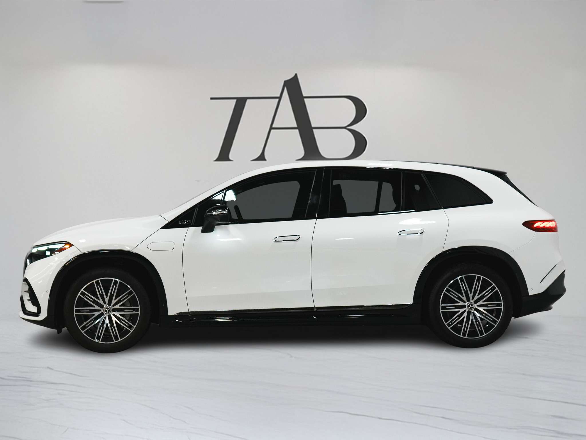 2023 Mercedes-Benz EQS 450 | AMG PKG | EXCLUSIVE & NIGHT PKG | 21 IN thumb 36