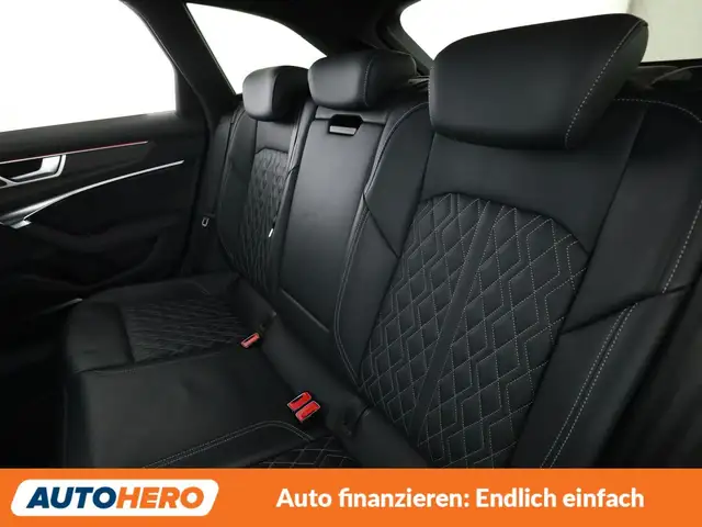 Audi A6 view 14