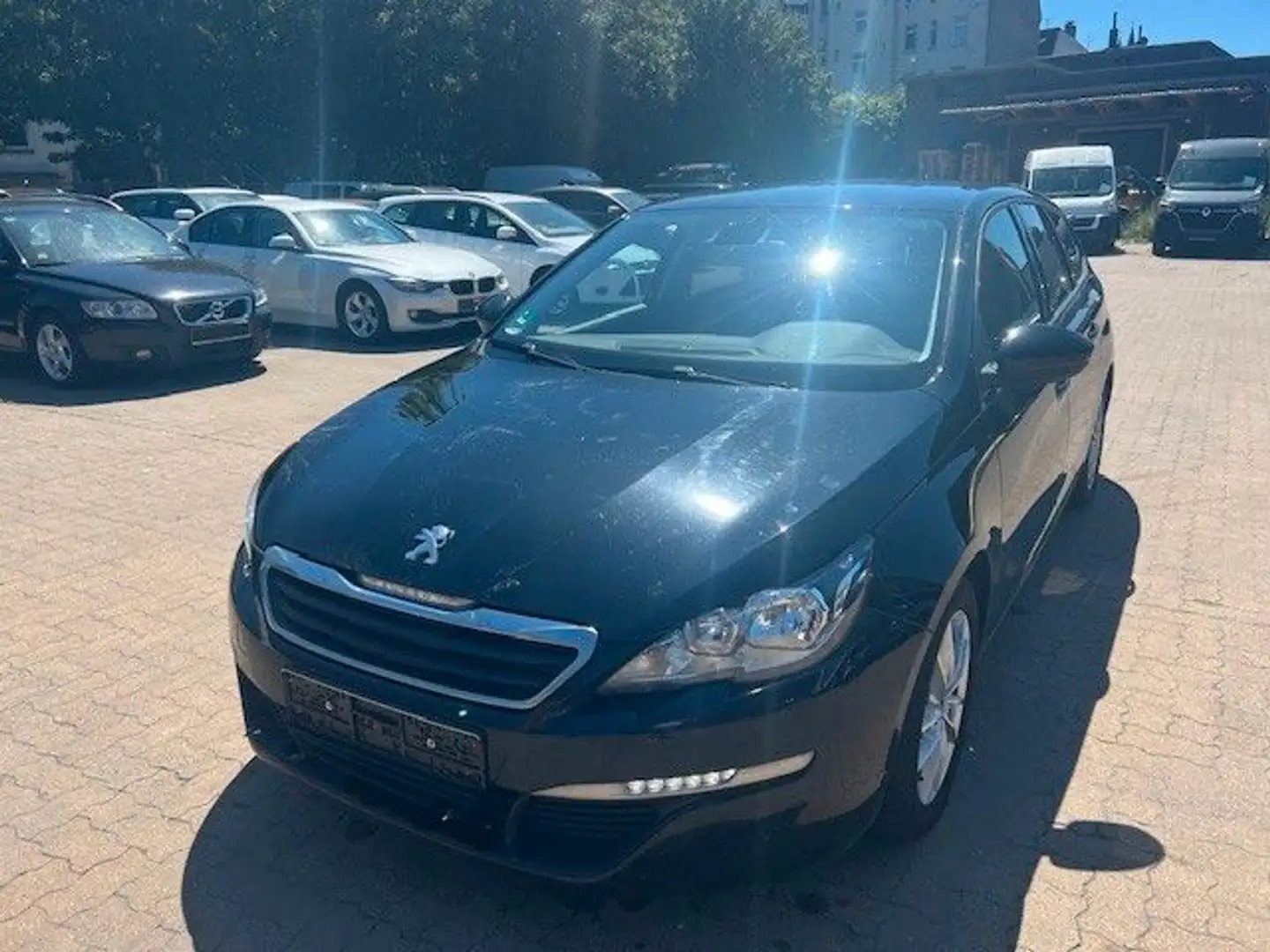 Peugeot 308 SW Active Schwarz - 2