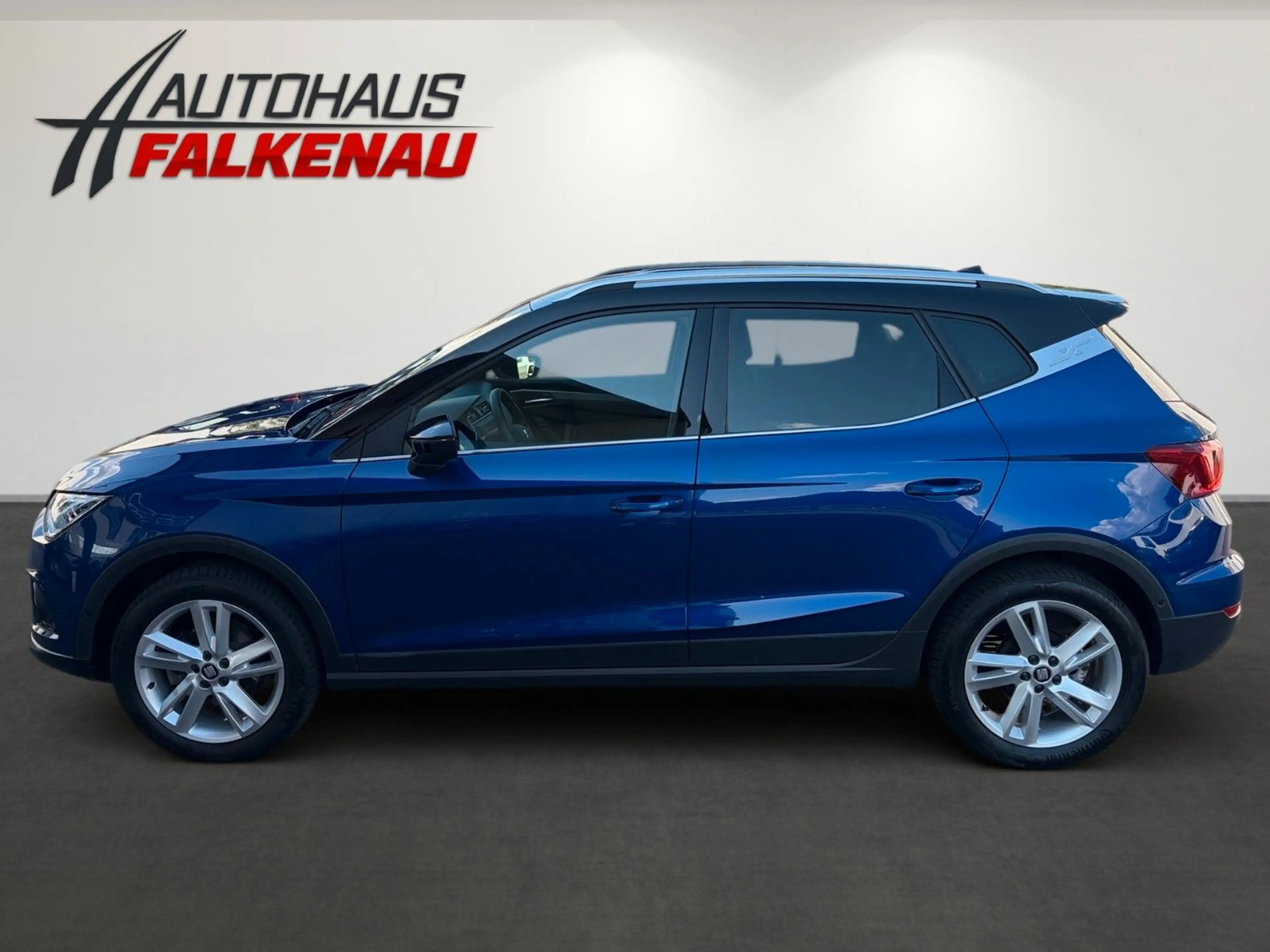 SEAT Arona FR Beats *CarPlay, Keyless, LED* — photo 8