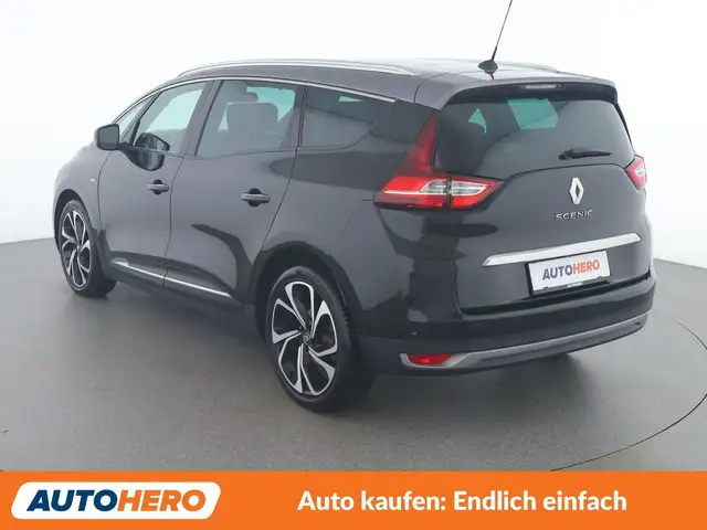 Renault Grand Scenic view 4