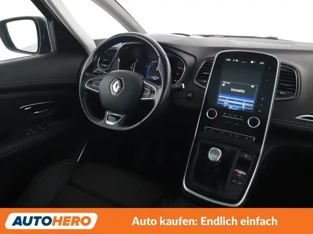 Renault Grand Scenic view 13