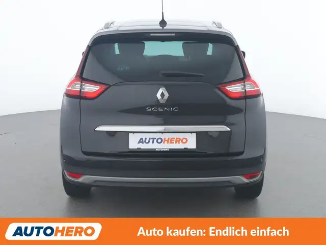 Renault Grand Scenic view 5