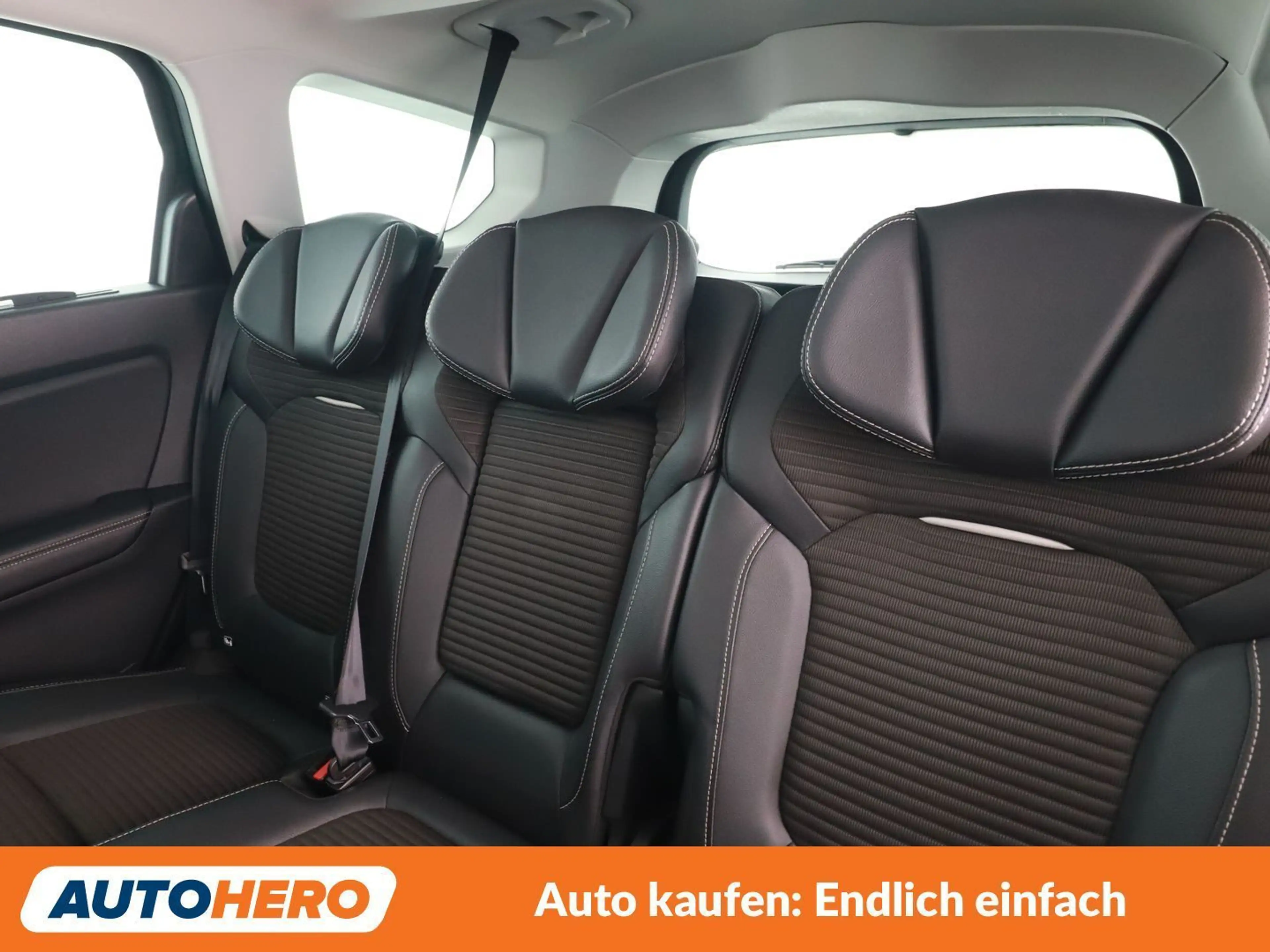 Renault Grand Scenic 1.2 TCe Energy BOSE — photo 14