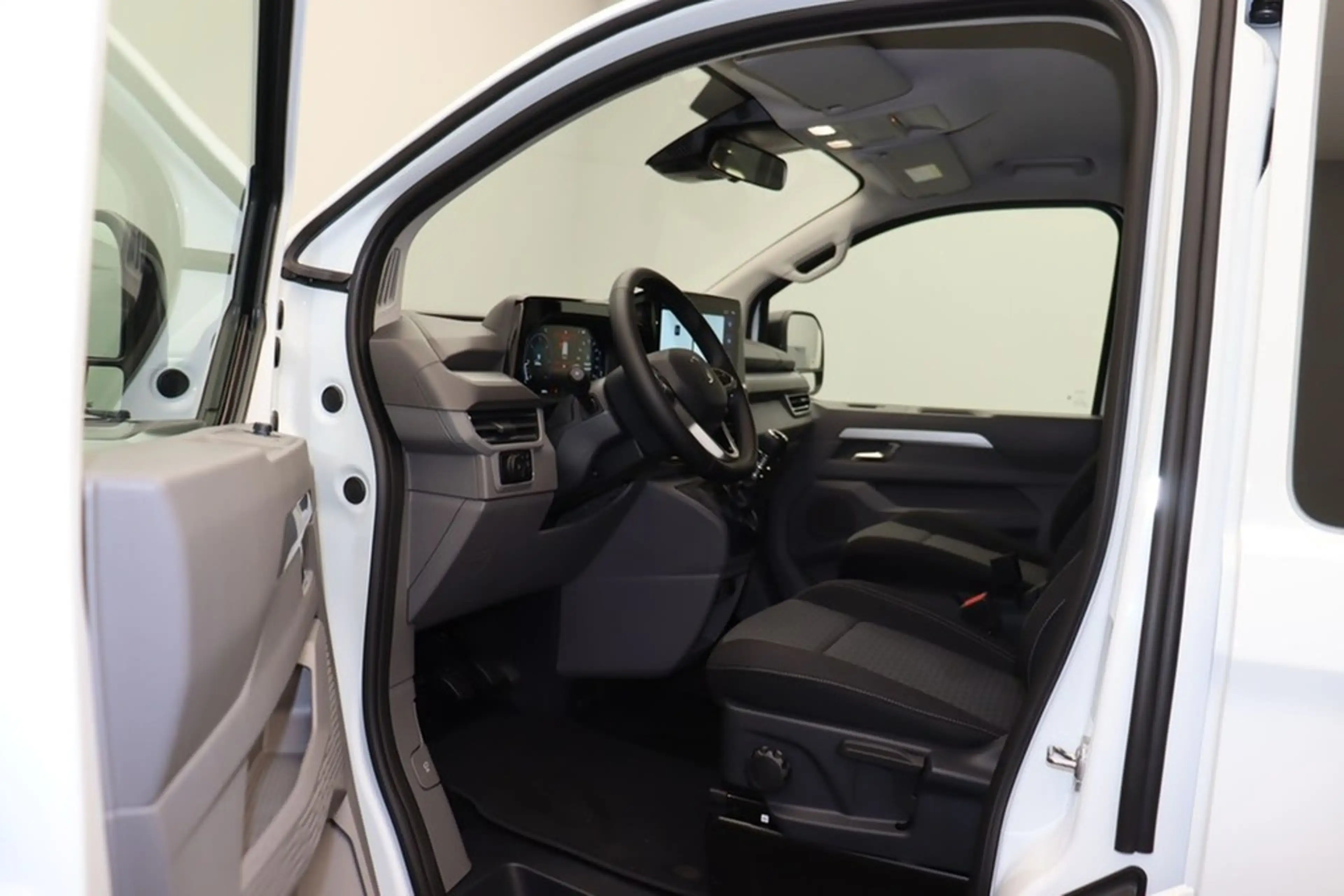 Volkswagen T7 Caravelle 2.0 TDI Autom. Life Dig.Cockpit LED — photo 8