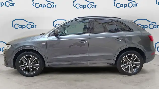 Audi Q3 view 2