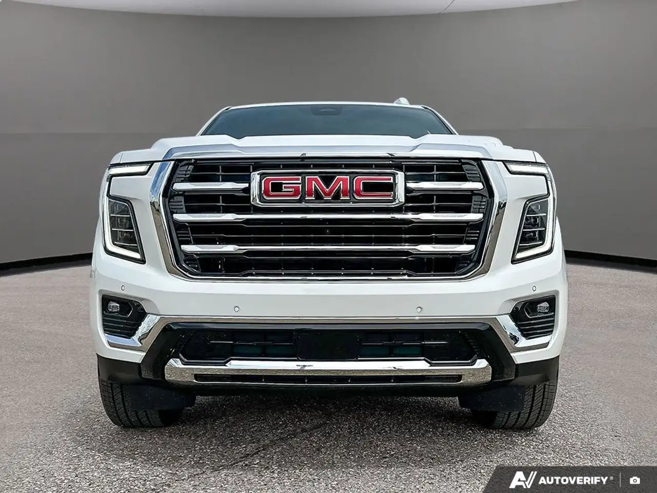 GMC Yukon photo GMC Yukon