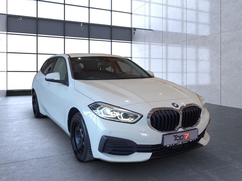 BMW 116 i Advantage 8-fach bereift Bluetooth LED — photo 5