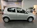 Toyota Yaris 1.3 Sol*Klima* 4-5 Türig*TÜV+Insp. Silber - thumbnail 4