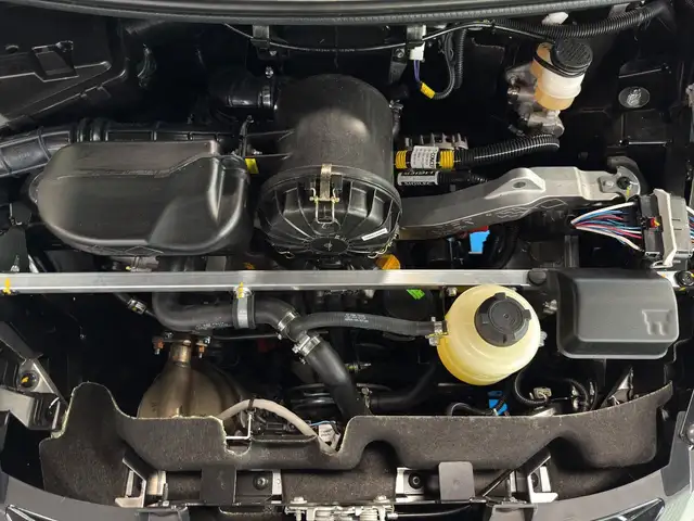 Ligier JS 50 view 14