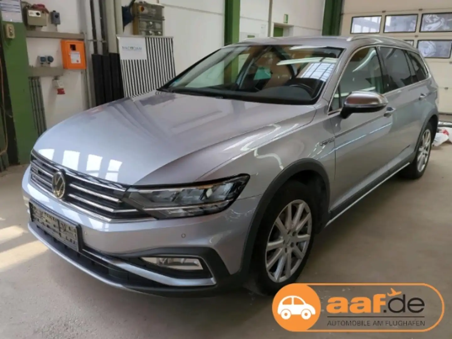 Volkswagen Passat Alltrack 2.0 TDI DSG 4Motion EU6d Navi LED ACC Argent - 1
