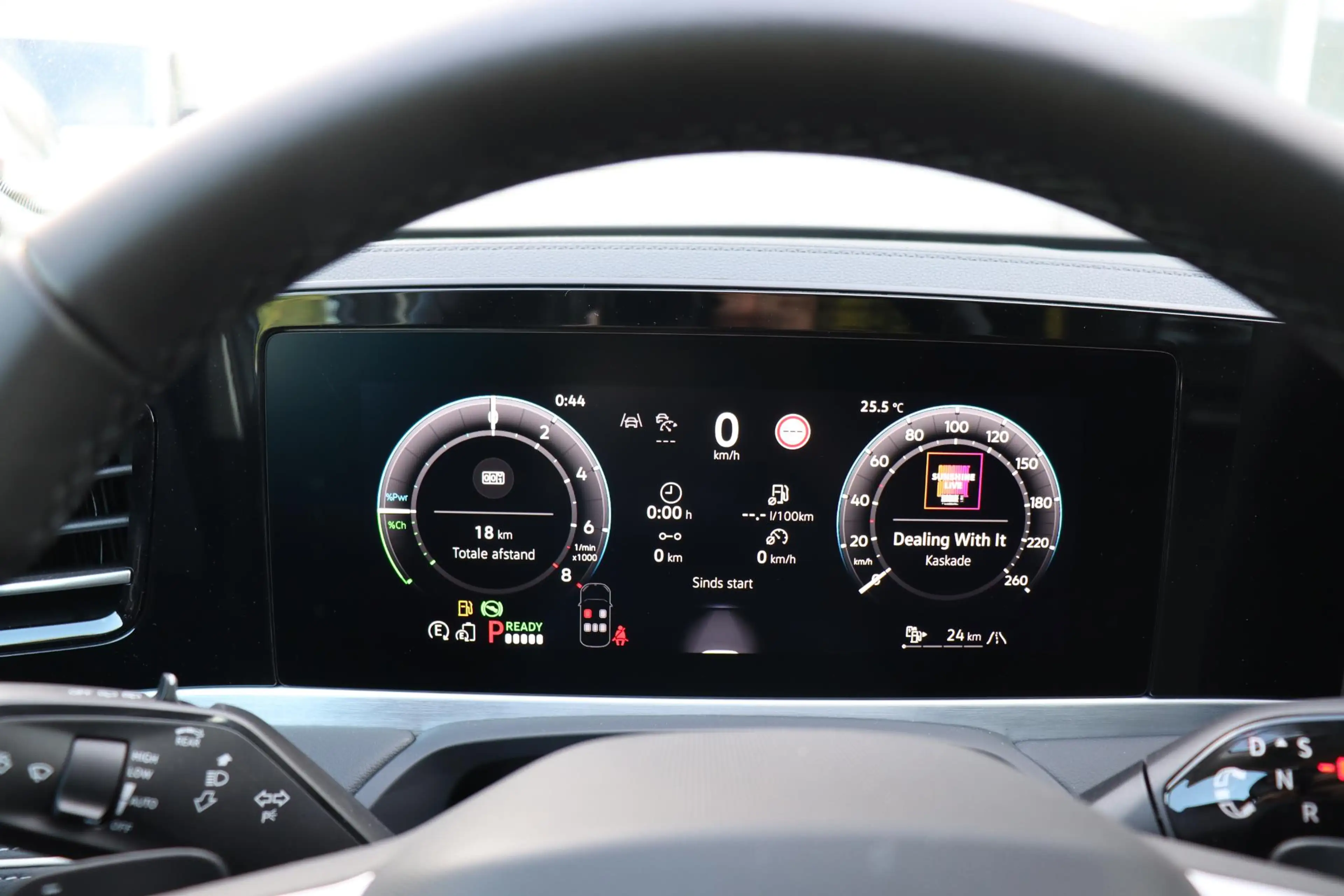 Volkswagen Passat Variant 1.5 eHybrid Elegance Business 200kw Pano/Trekh/IQ- — photo 10