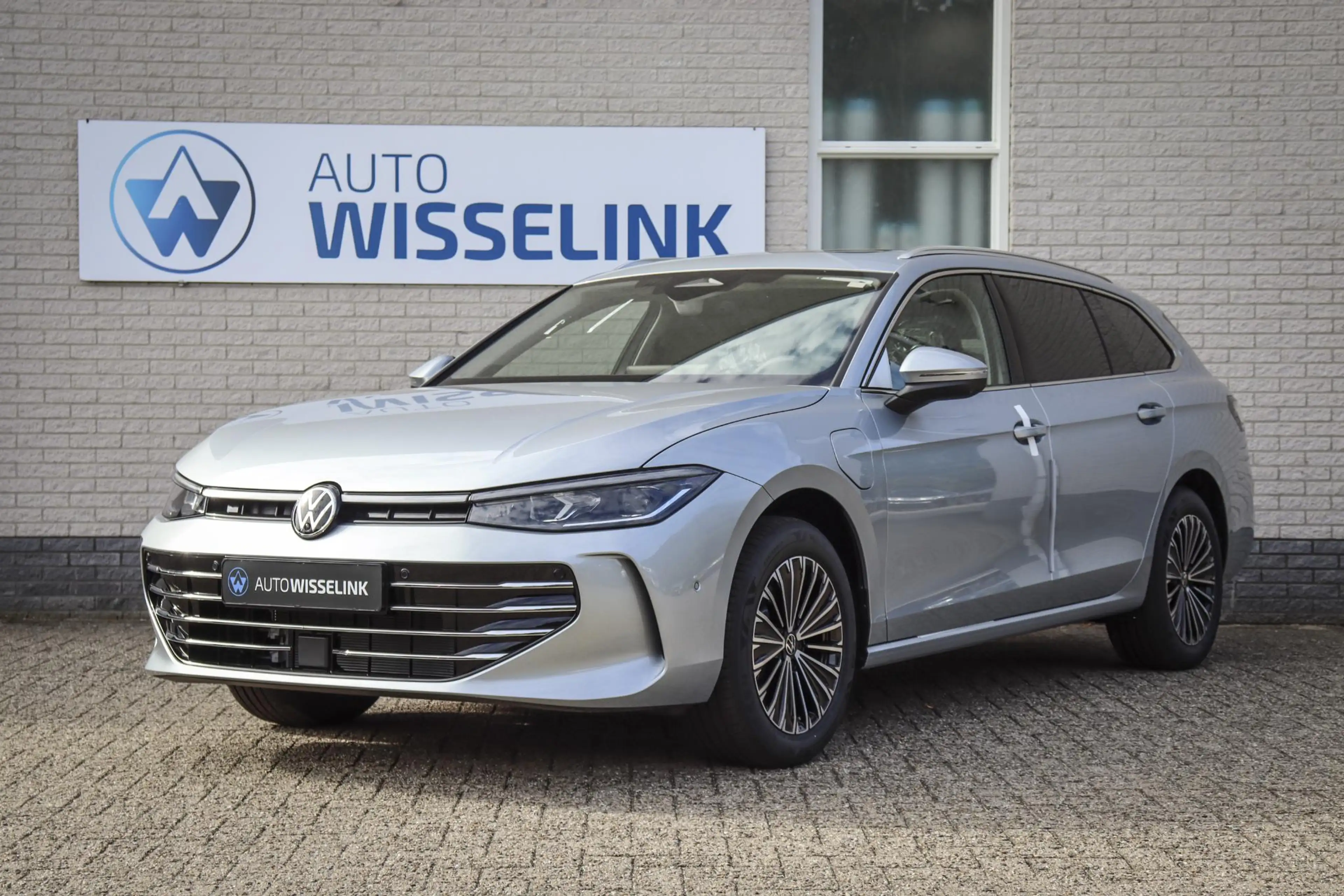 Volkswagen Passat Variant 1.5 eHybrid Elegance Business 200kw Pano/Trekh/IQ-