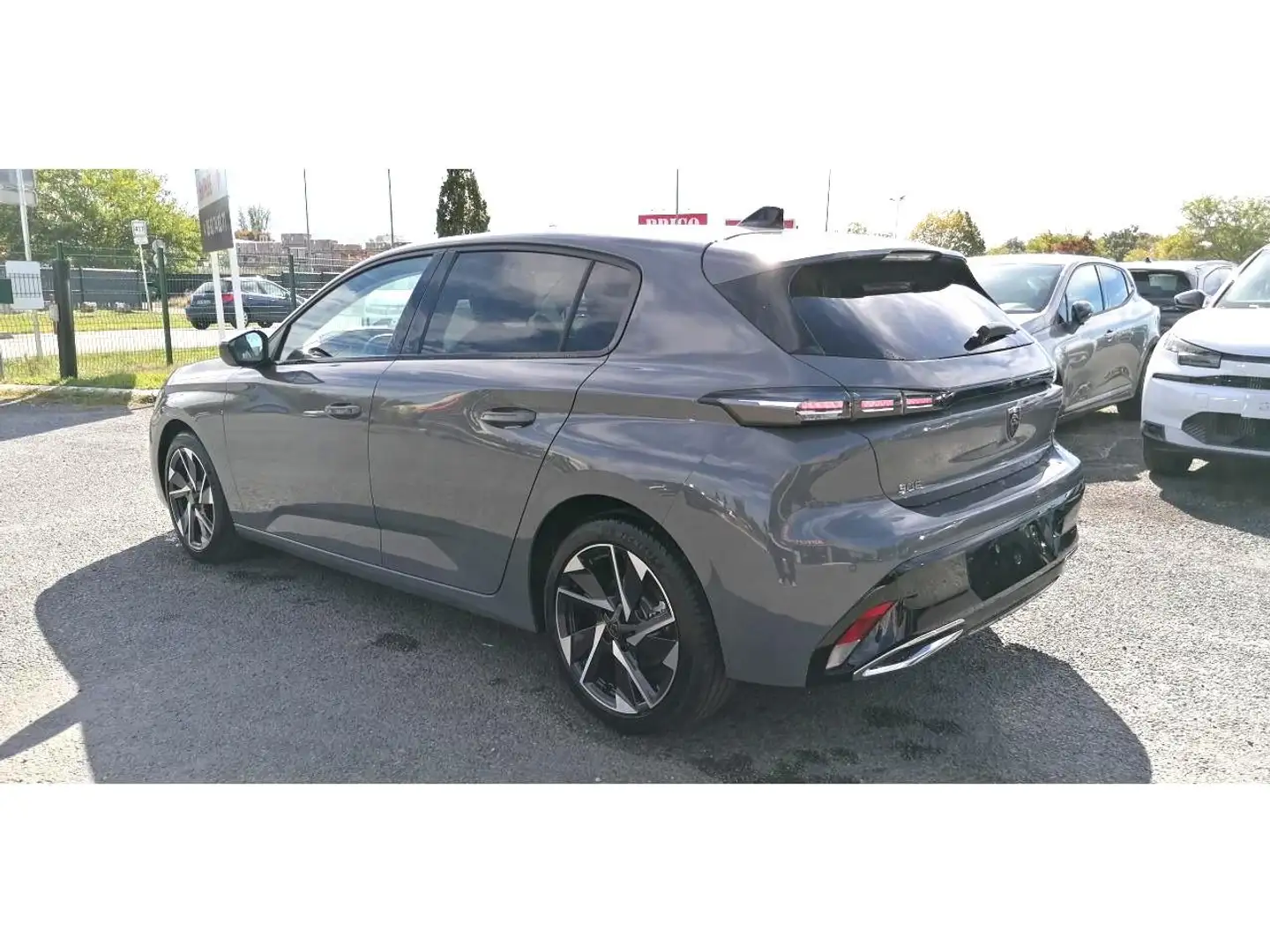 Peugeot 308 1.5 BlueHDi 130 EAT8 Allure +PACK ACCESS Grau - 2