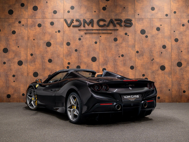 Ferrari F8 Spider 3.9 V8 HELE*Warranty*Service Neu*Lift* — photo 3