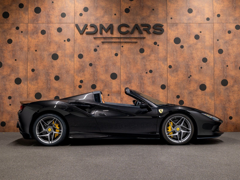 Ferrari F8 Spider 3.9 V8 HELE*Warranty*Service Neu*Lift* — photo 6