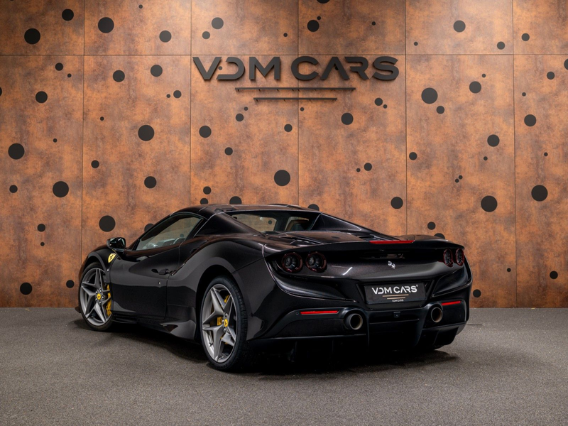 Ferrari F8 Spider 3.9 V8 HELE*Warranty*Service Neu*Lift* — photo 9