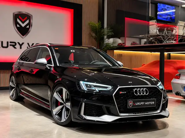 Audi RS4 Avant 2.9 TFSI quattro tiptronic