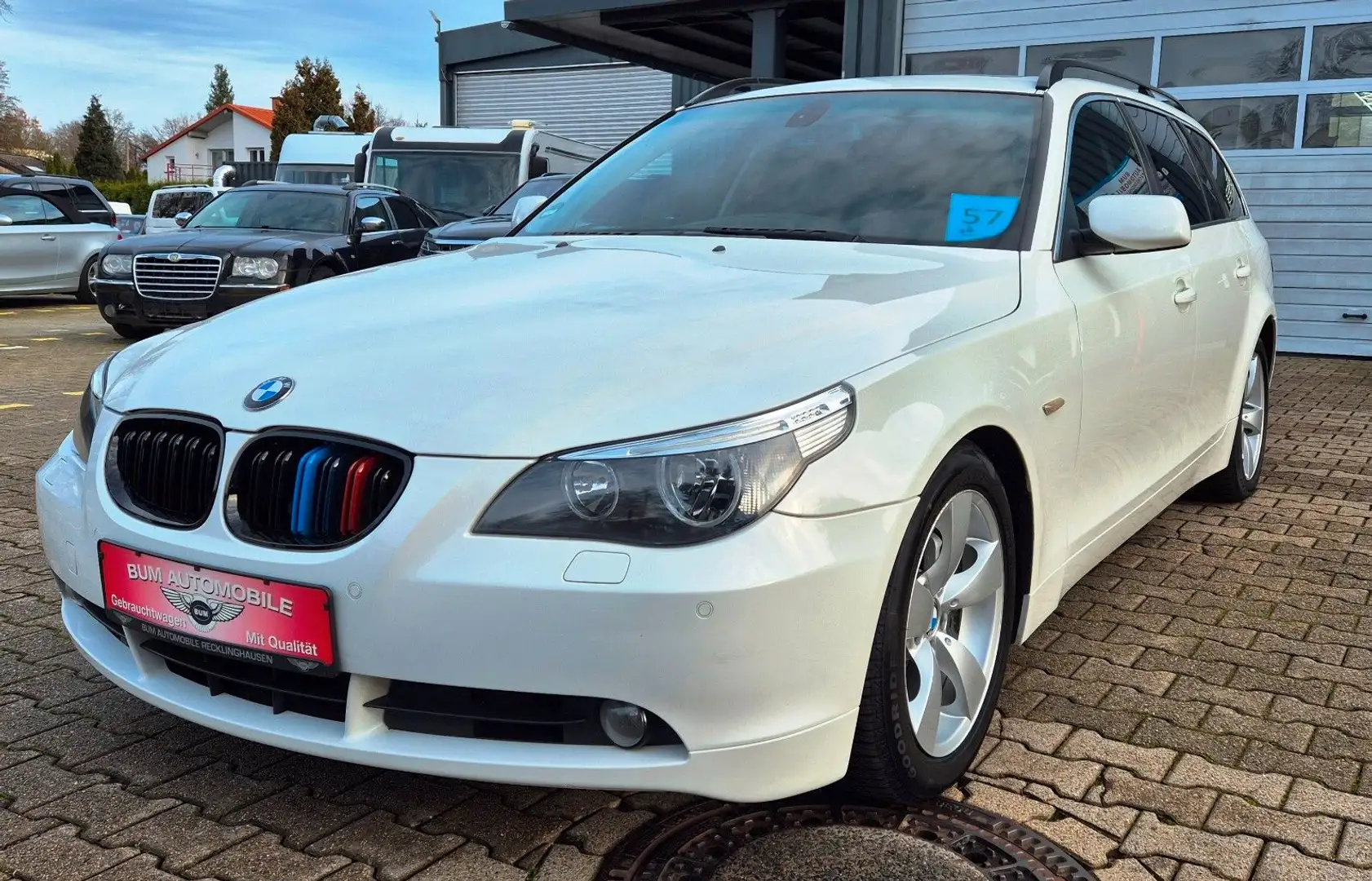 BMW 530 d Touring M57 MOTOR 218PS Beyaz - 1