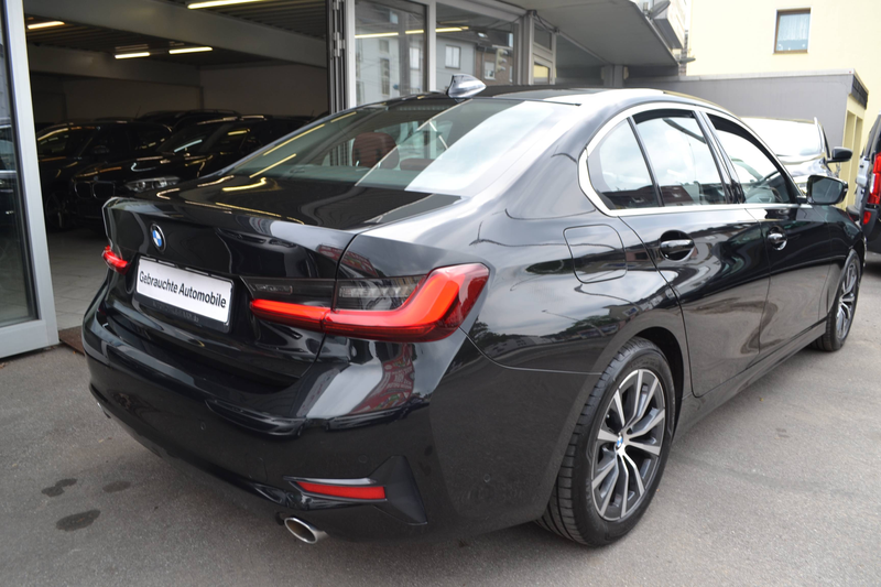 BMW 318 DA G20 *LASER*LEDER*HEAD-UP*LIVE-COCKPIT*KEYLESS&GO* — photo 6