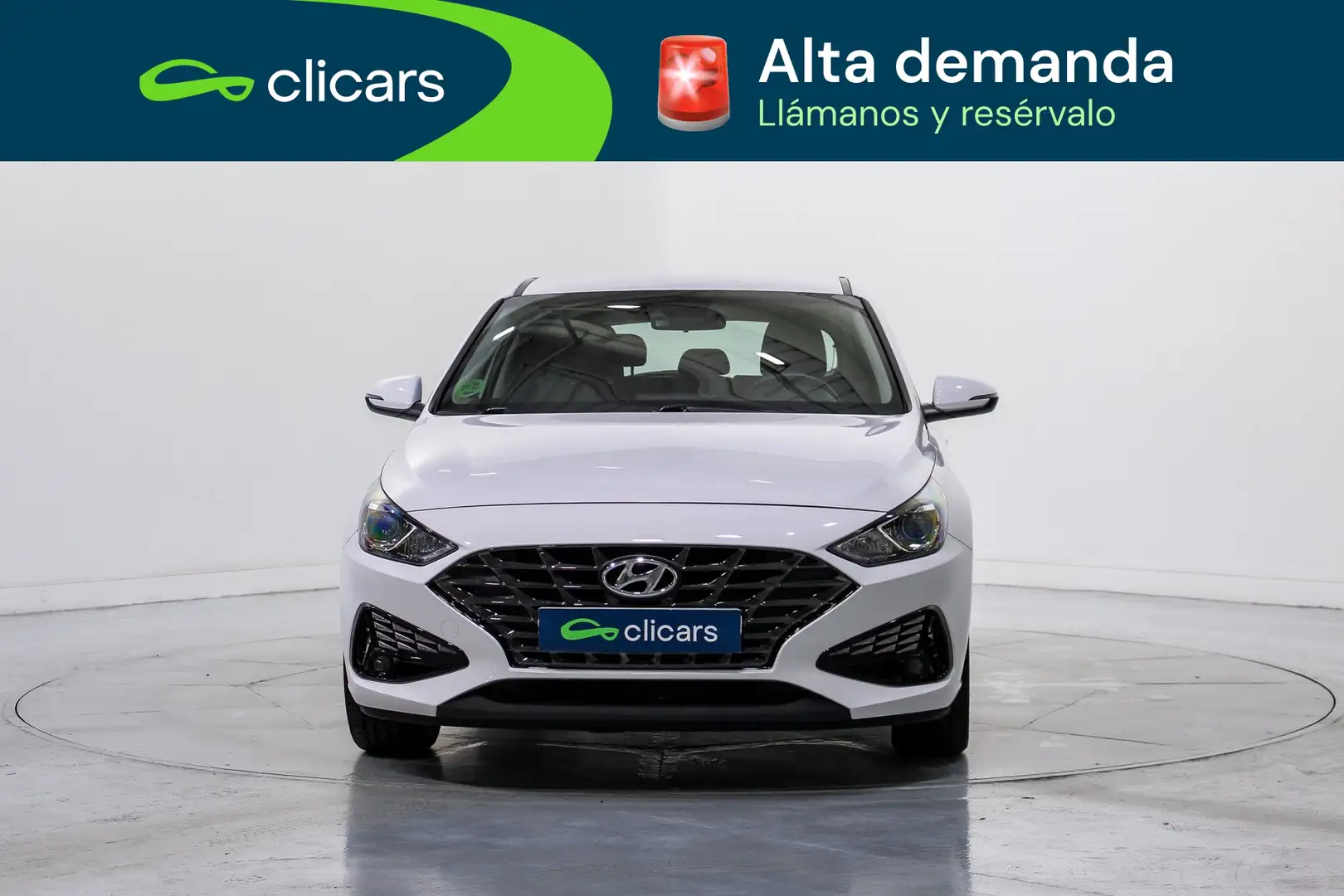 Hyundai i30 1.5 DPI Essence 110 Blanco - 2