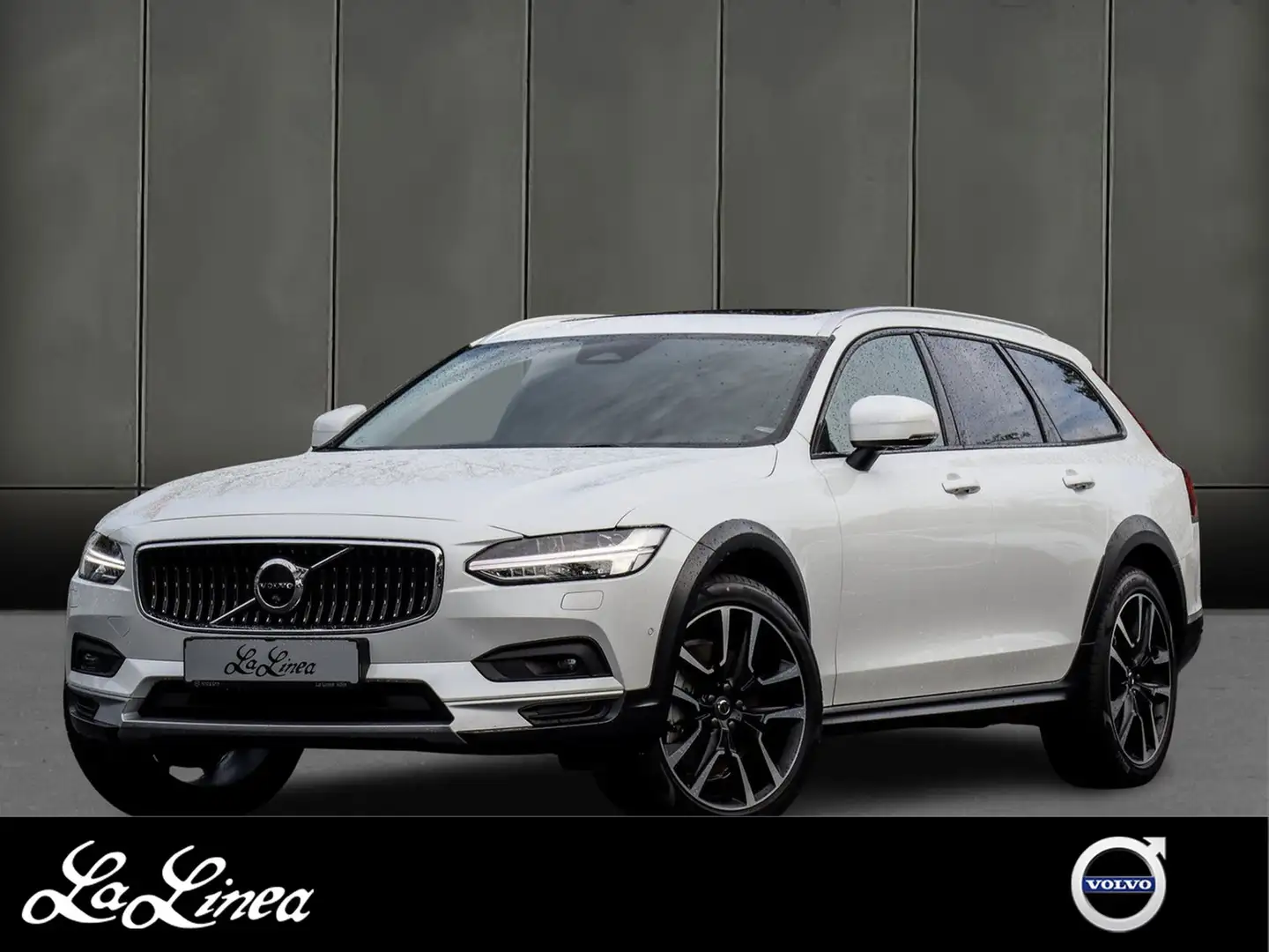 Volvo V90 B4 (D) CC Plus AWD NP:82.610,-//PANO/AHK/STANDHZG Fehér - 1