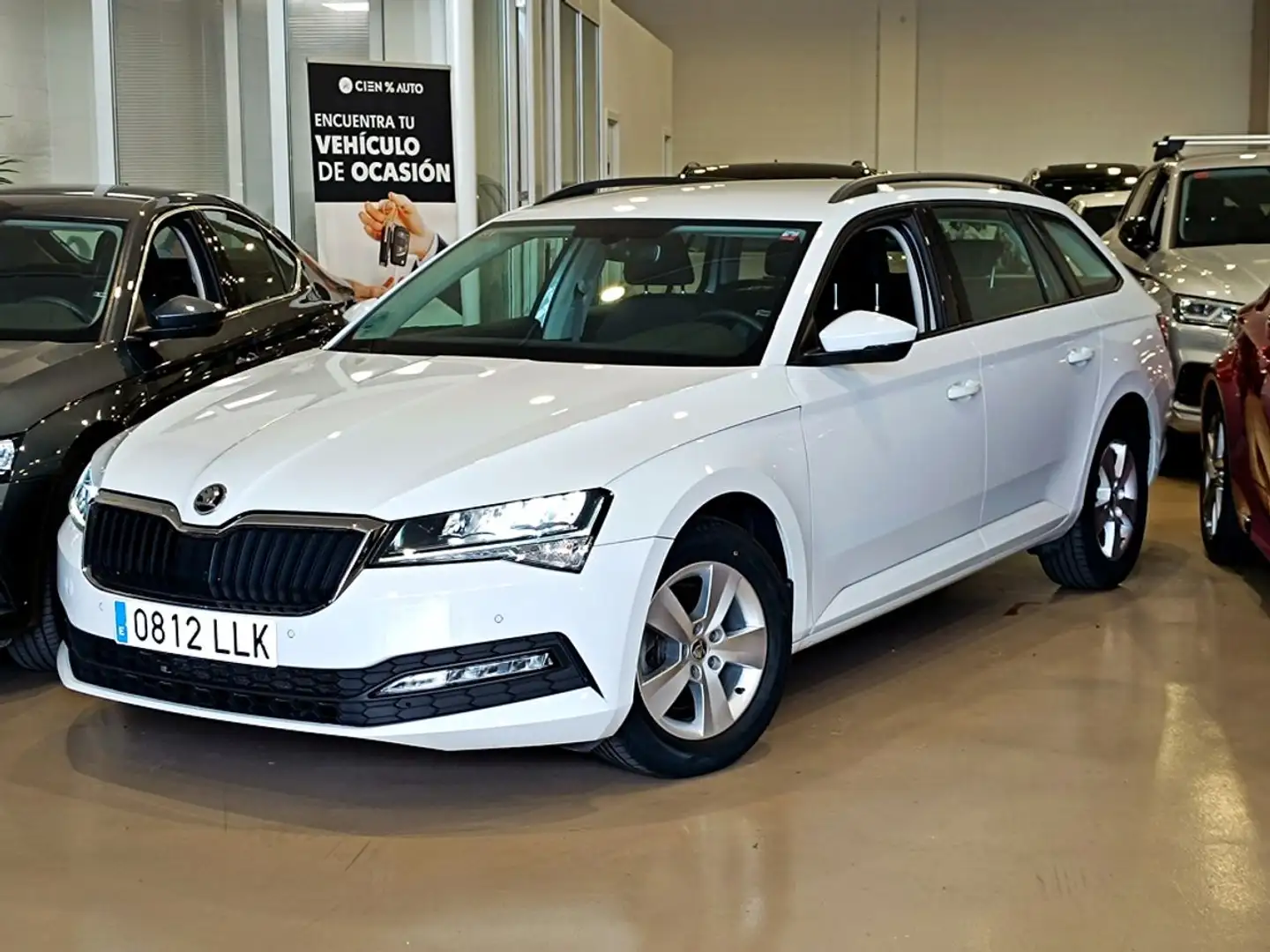 Skoda Superb Combi 2.0TDI Active DSG 90kW Blanc - 1