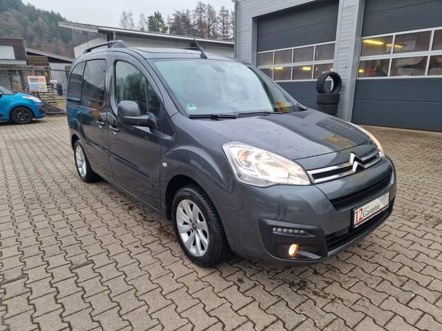 Citroen Berlingo Shine-Panodach-AHK-Shzg-PDC-KLIMAAUTOM.