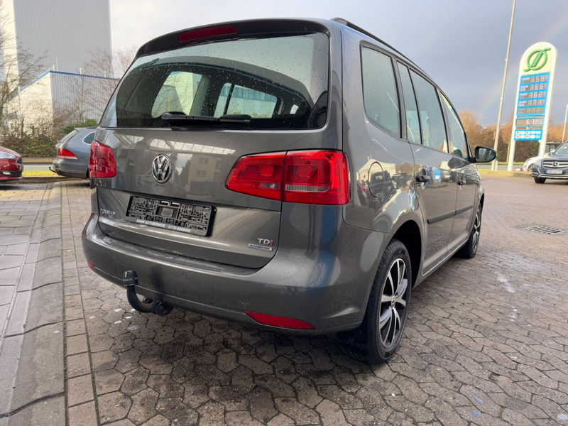 Volkswagen Touran Trendline BMT — photo 4