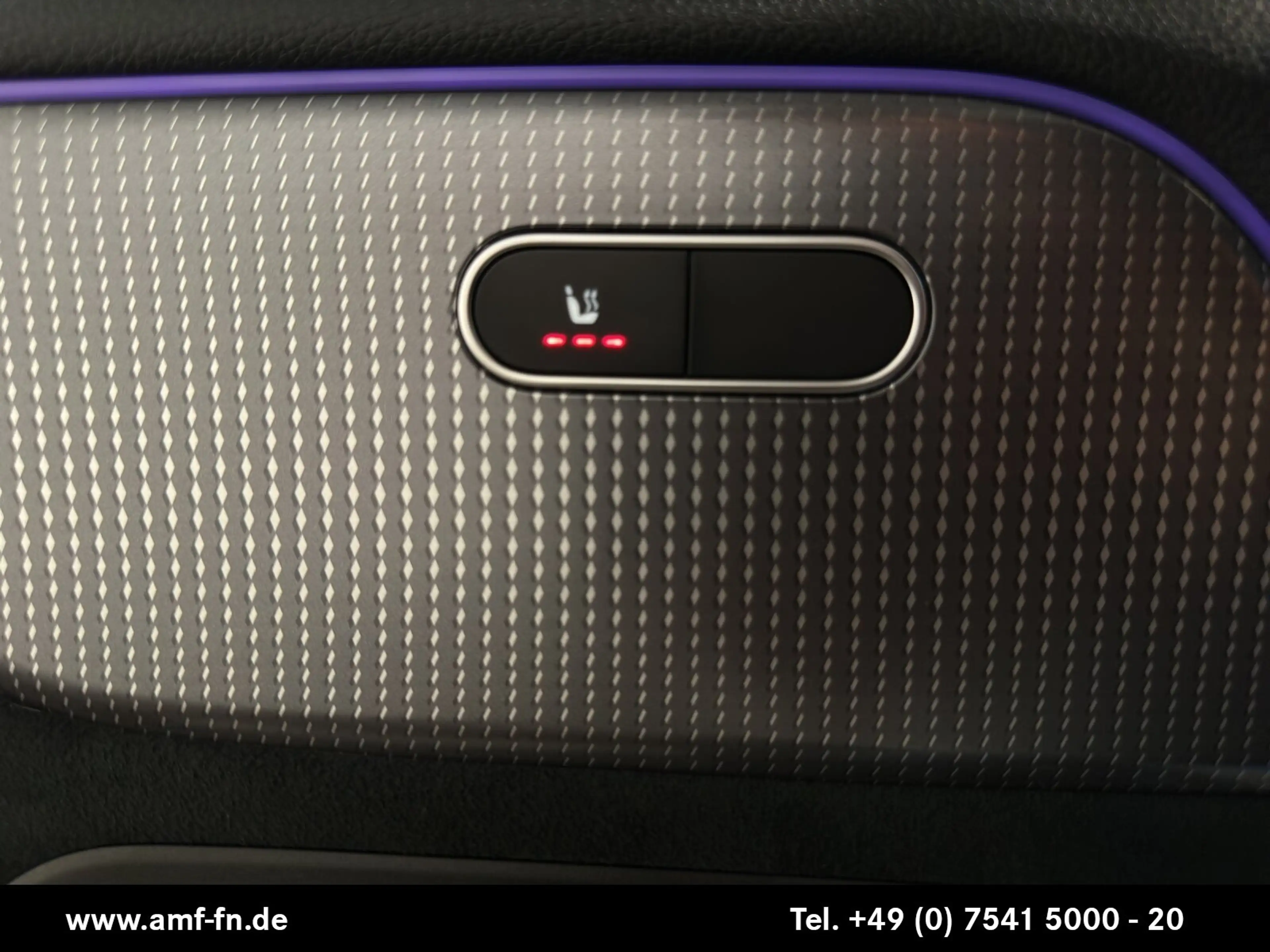 Mercedes-Benz EQA 300 EQA 300 4M AMG Line +LED+TOTW+RFK+CARPLAY+SHZ+ — photo 14