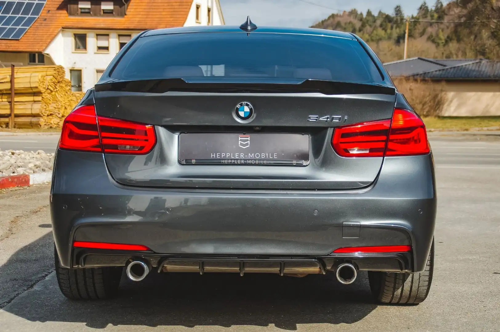 BMW 340 i M Sport, wir finden deinen Traumwagen! Grau - 2