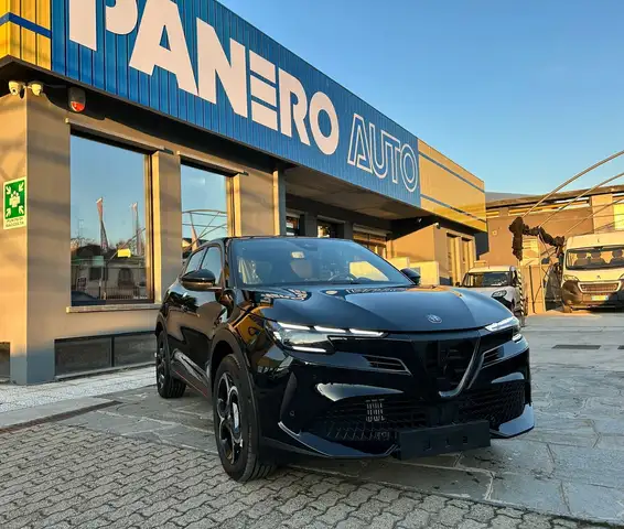 Alfa Romeo Junior Junior 1.2 145 CV Hybrid eDCT6 Speciale