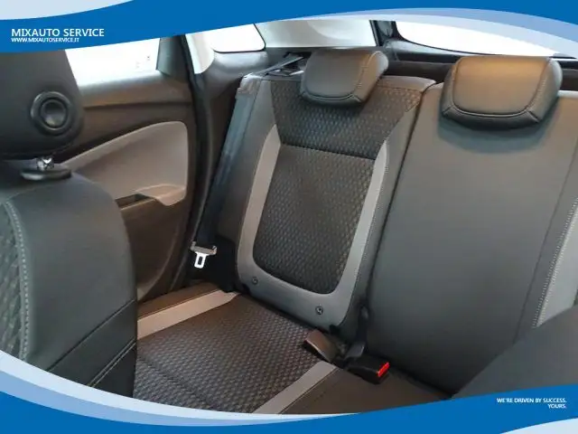 Opel Crossland X view 10