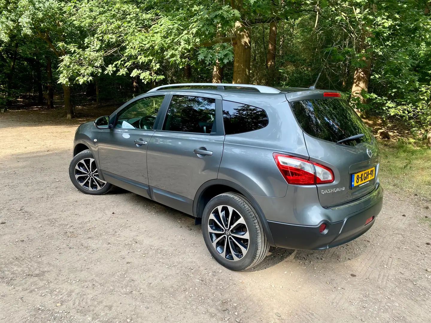 Nissan Qashqai+2 Qashqai+2 1.6 Connect Edition Grijs - 1