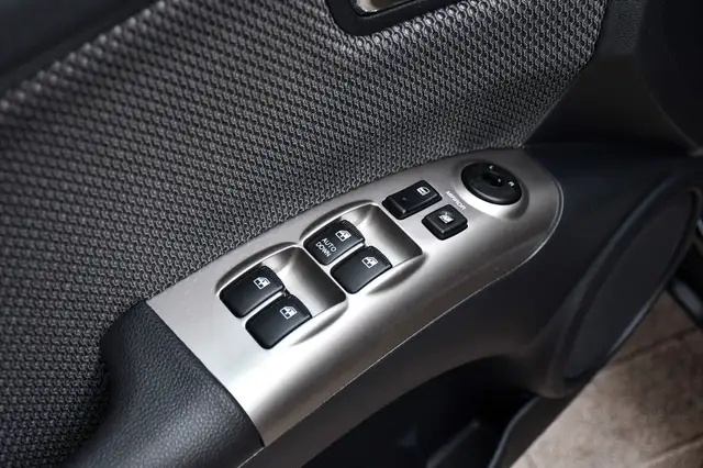 Kia Sportage view 8