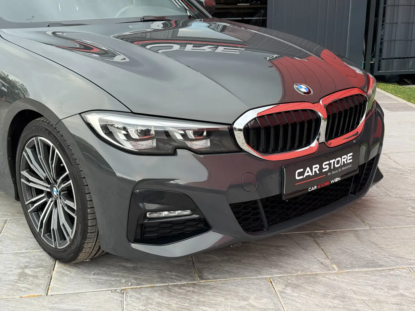 BMW 320 d|M-Sport|Kamera|Suprhalte|LED|Lenkass|Unfallfrei Gris - 2