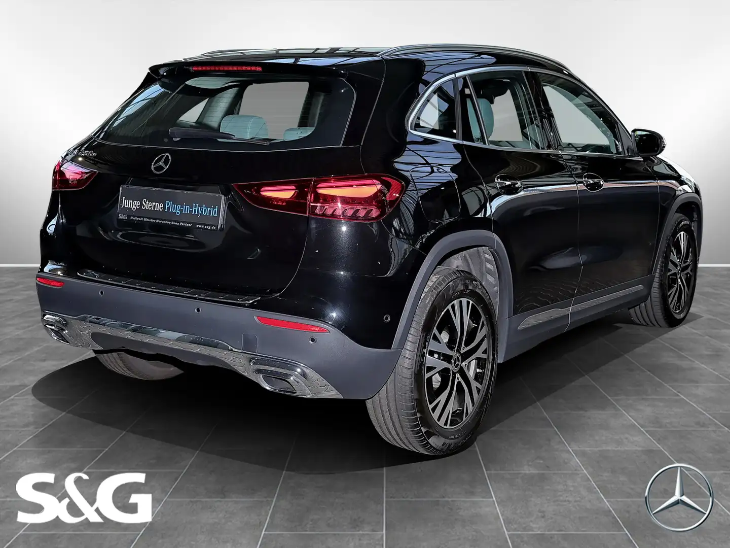 Mercedes-Benz GLA 250 e TOTWINKEL+360°+CARPLAY+MBUX+LED+18" Nero - 2